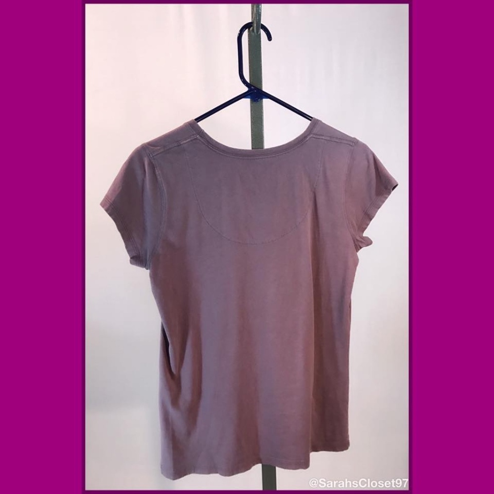 T-Shirt - Picture 2 of 2